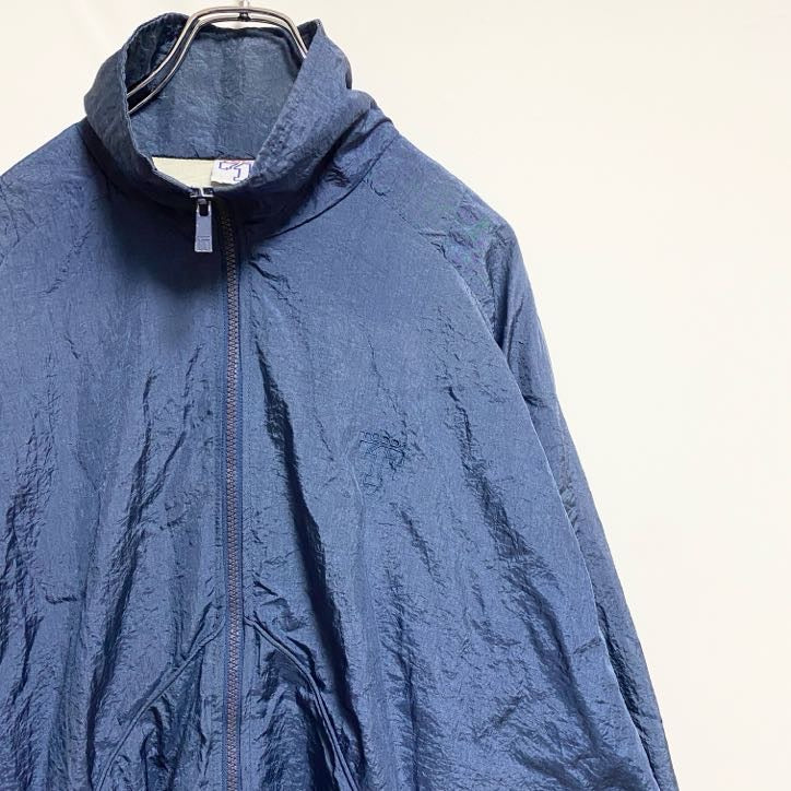 古着 used　TODD1　長袖無地ハイネックナイロンジャケット　ロゴ刺繍ブルゾン　ネイビー　秋冬服　ビッグシルエット　XLサイズ