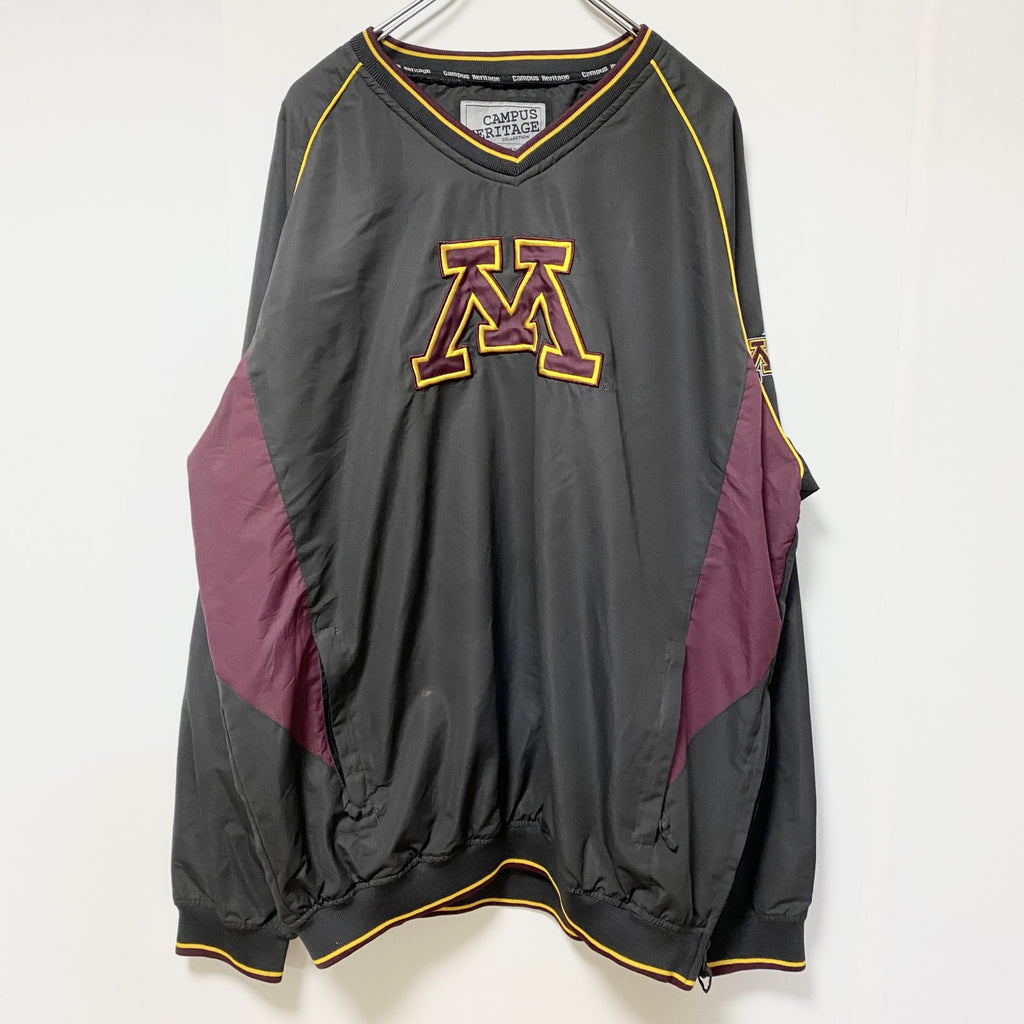 古着 used　CAMPUS HEITAGE　長袖カレッジ刺繍ナイロンプルオーバー　ウインドブレーカー　ミネソタ　XLサイズ