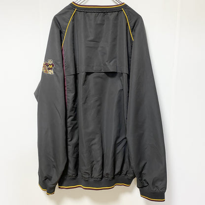 古着 used　CAMPUS HEITAGE　長袖カレッジ刺繍ナイロンプルオーバー　ウインドブレーカー　ミネソタ　XLサイズ