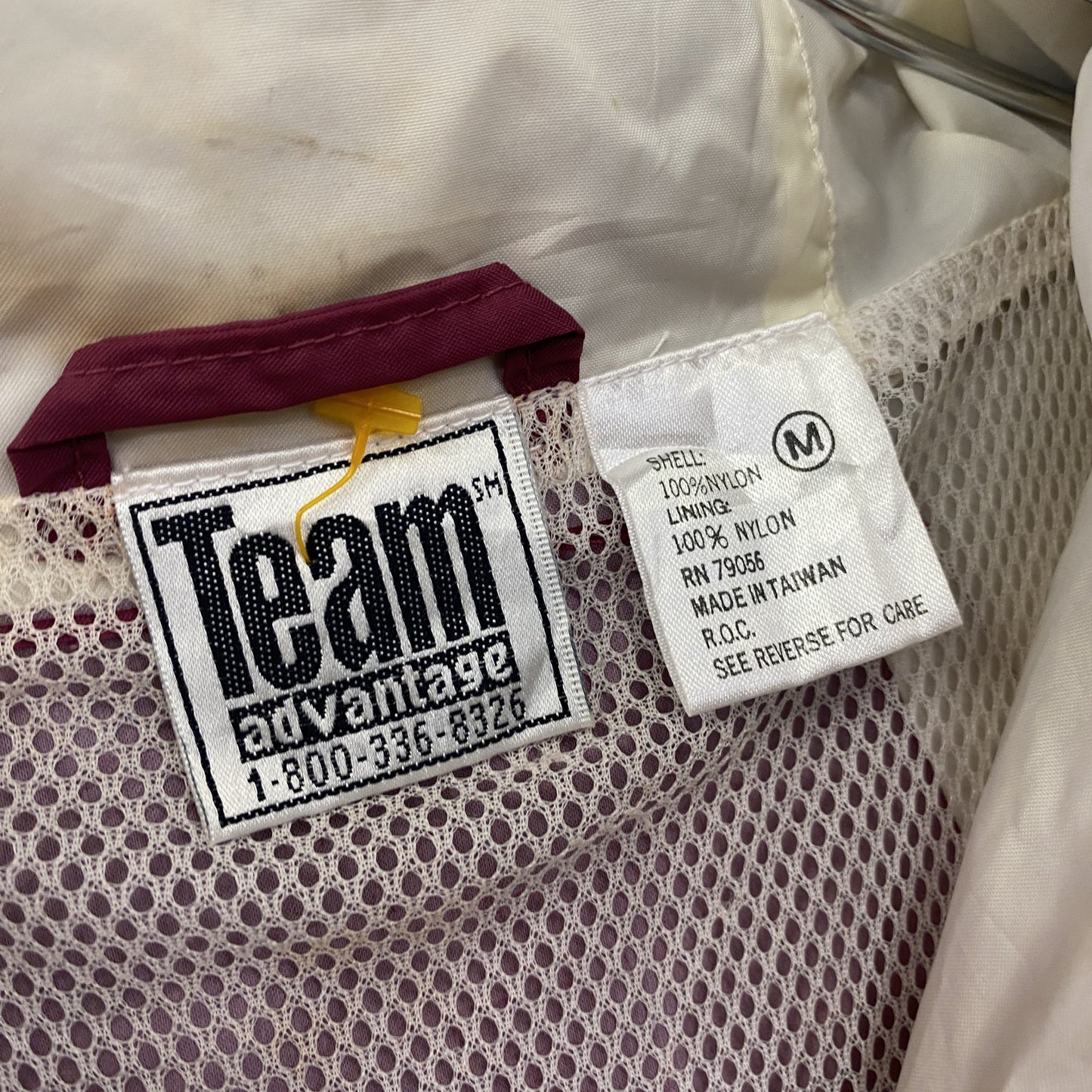 ～90s　Team advantage　ハーフジップナイロンプルオーバージャケット　ヴィンテージ　ボルドー　Mサイズ