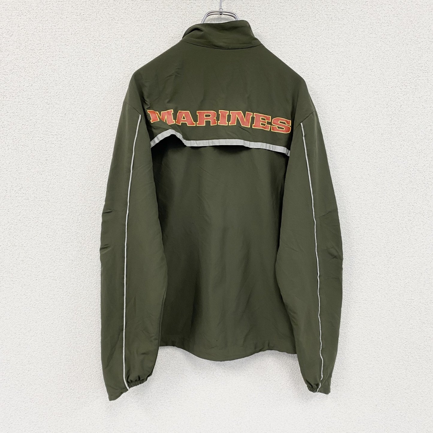NEW BALANCE　ニューバランス　米軍　USMC　トレーニングジャケット　フルジップナイロンジャケット　カーキ　Sサイズ