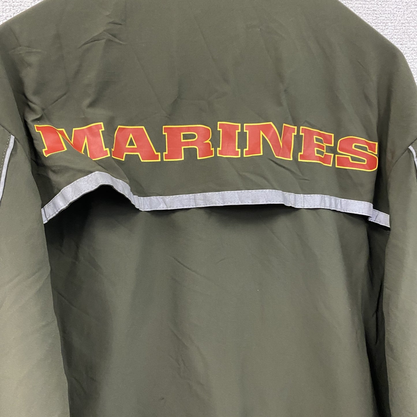 NEW BALANCE　ニューバランス　米軍　USMC　トレーニングジャケット　フルジップナイロンジャケット　カーキ　Sサイズ