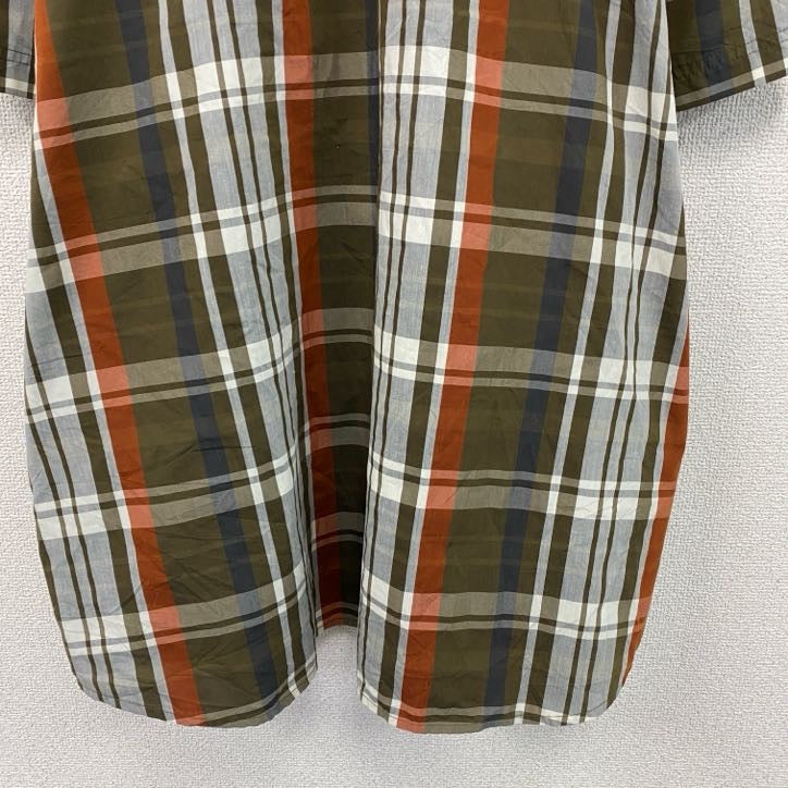 Carhartt　カーハート　半袖ボタンダウンシャツ　ラウンドシャツ　チェック柄　カーキ　マルチカラー　2XLサイズ