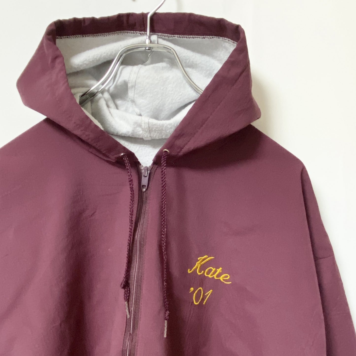 古着 used　90s　USA製　WINDLESS　長袖刺繍ナイロンプルオーバー　ウインドブレーカー　ワインレッド　XLサイズ