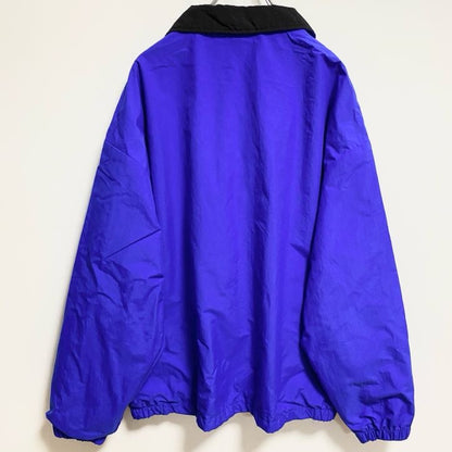 古着 used　USA製　Dunbrooke　ダンブルック　長袖ナイロンジャケット　ワンポイント刺繍　青　ブルー　秋冬服　Lサイズ