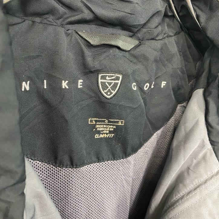 NIKE GOLF　ナイキゴルフ　半袖ハーフジッププルオーバージャケット　バイカラー　黒　ブラック　グレー　Lサイズ