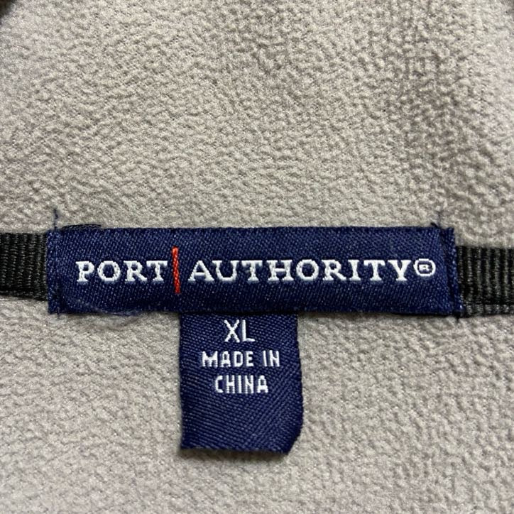 古着 used　PORTAUTHORITY　長袖ハーフジップブルゾン　カレッジゲームデー　ESPN　黒　オーバーサイズ　XLサイズ