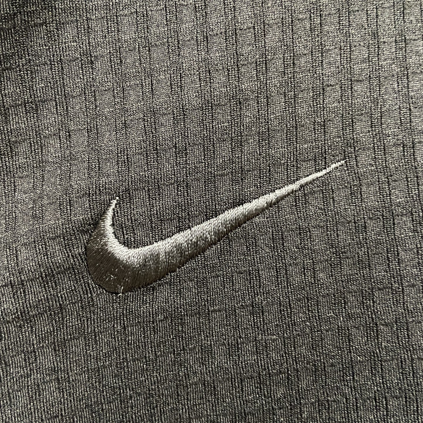 古着 used　NIKE　長袖ハーフジップトラックジャケット　ジャージ　BONNYEAGLE　ワンポイント刺　黒　ブラック