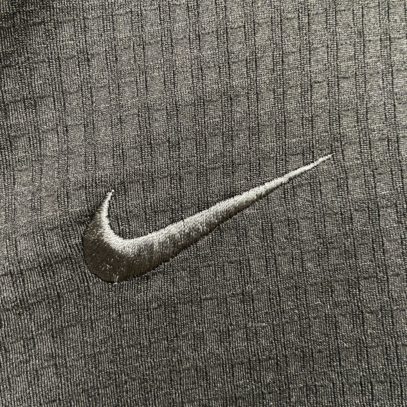 古着 used　NIKE　長袖ハーフジップトラックジャケット　ジャージ　BONNYEAGLE　ワンポイント刺　黒　ブラック