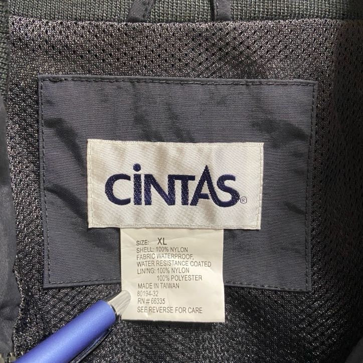 古着 used　～90s　CINTAS　シンタス　フルジップブルゾン　DELTA　黒　ブラック　オーバーサイズ　XLサイズ