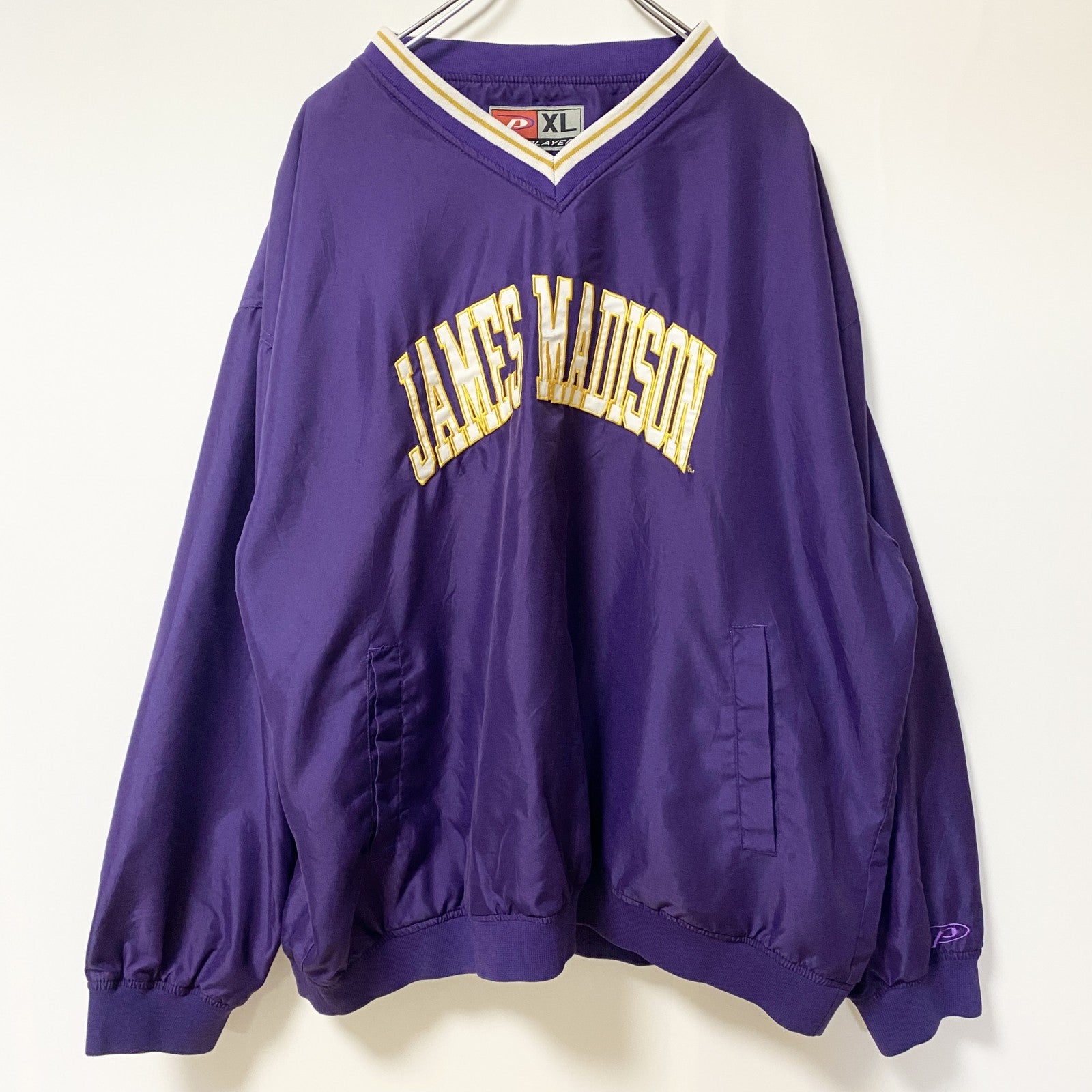 古着 used　PRO PLAYER　長袖刺繍ナイロンプルオーバー　ウインドブレーカー　JAMES MADISON　紫　XLサイズ