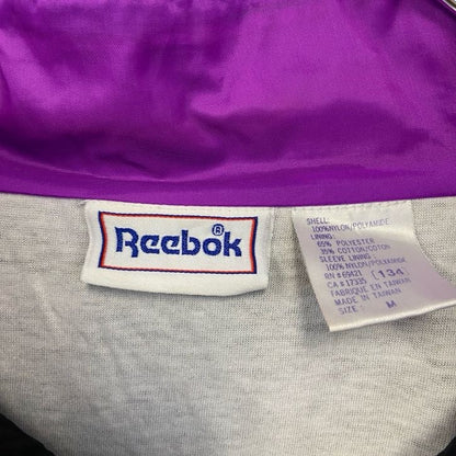 古着 used　Reebok リーボック　90s　長袖パイピングナイロンジャケット　フルジップパーカー　黒　ブラック　Mサイズ