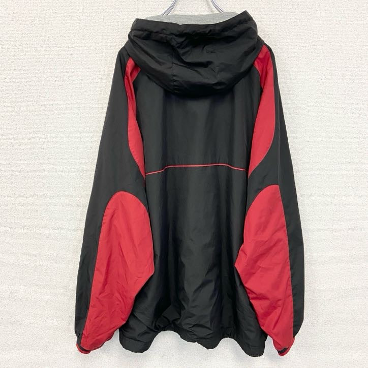 古着 used　Reebok リーボック　長袖ナイロンジャケット　フルジップパーカー　ワンポイントロゴプリント　XLサイズ