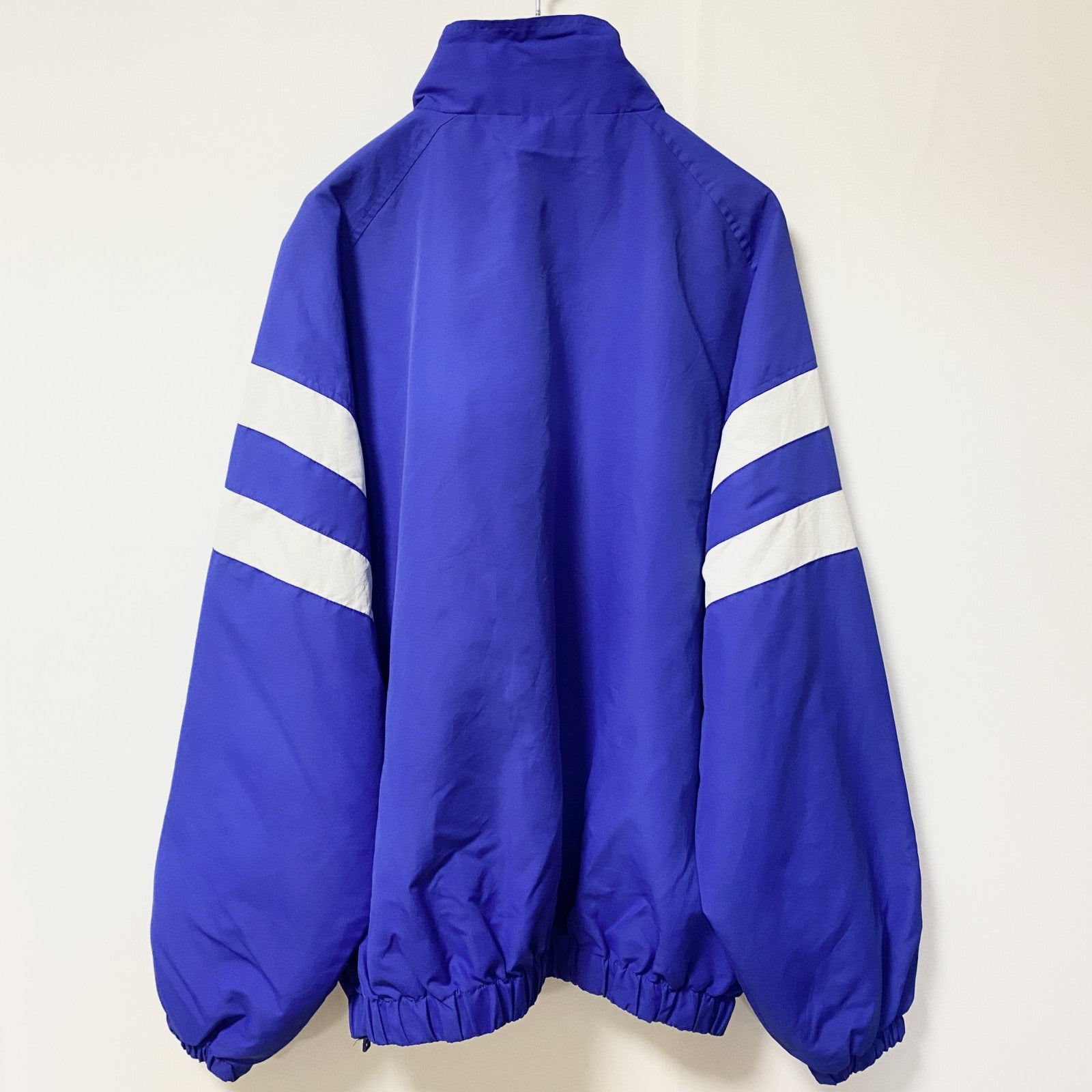 古着 used　Badgersport　長袖刺繍ハーフジップナイロンジャケット　ウィンドブレーカー　フットボール　青　XLサイズ
