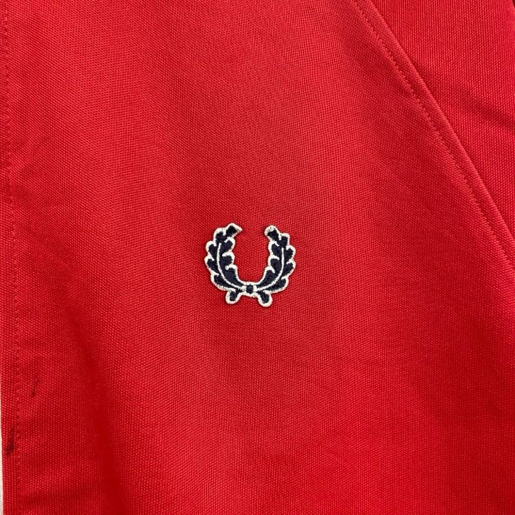 FRED PERRY　フレッドペリー　トラックジャケット/ジャージ　赤　レッド　Lサイズ