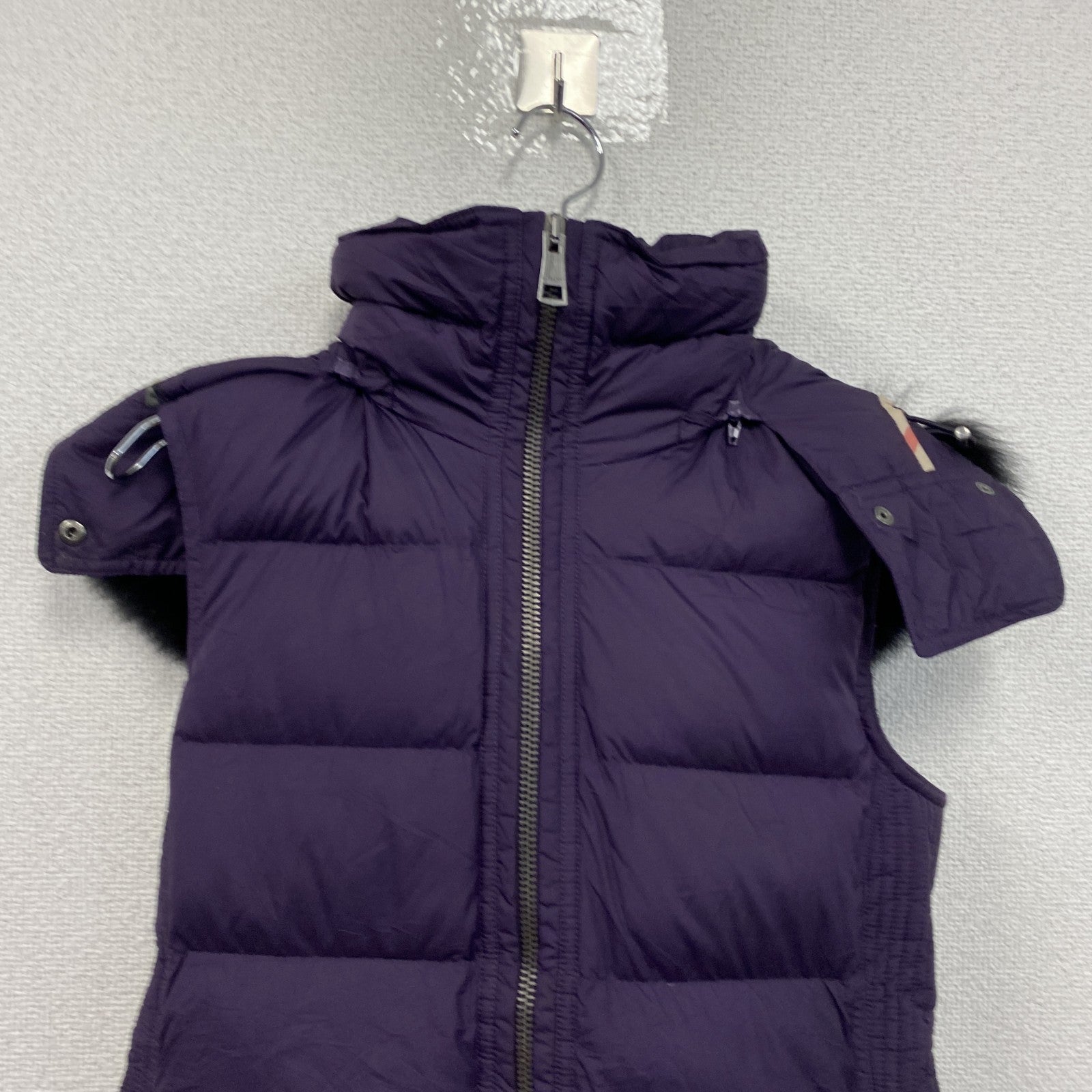 BURBERRY BRIT　バーバリーブリット　フルジップダウンベスト　ダウン85％　紫　パープル　Mサイズ