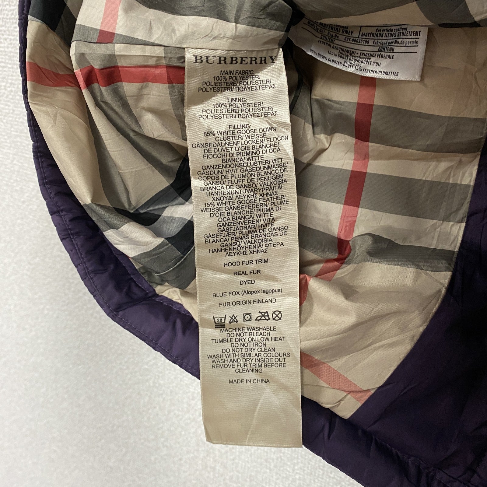 BURBERRY BRIT　バーバリーブリット　フルジップダウンベスト　ダウン85％　紫　パープル　Mサイズ
