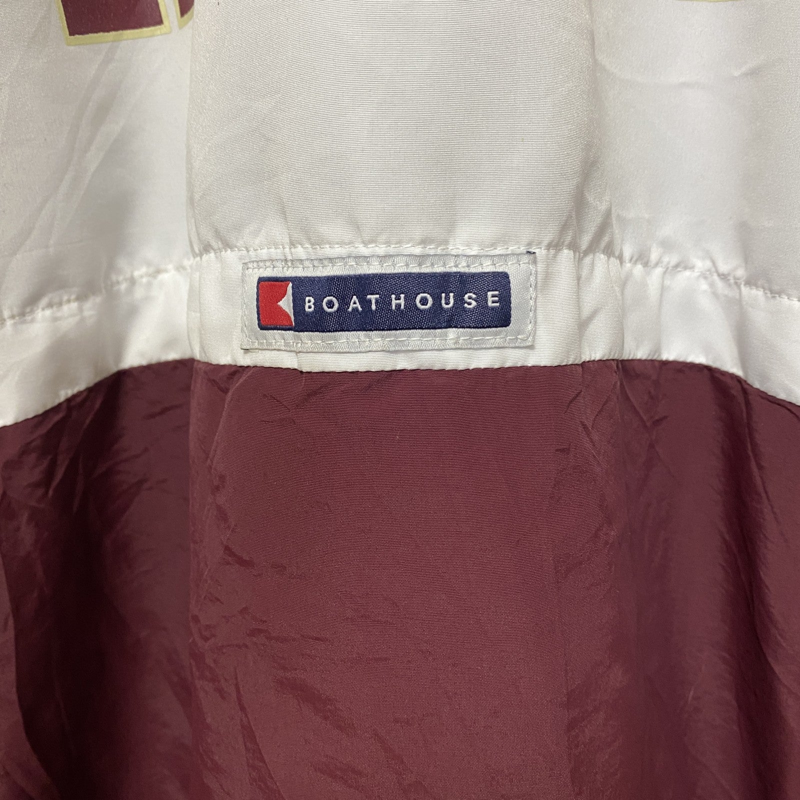 古着 used　USA製　BOATHOUSE　長袖ハーフジップナイロンジャケット　ハイネック　チャールストン　赤　白　Mサイズ