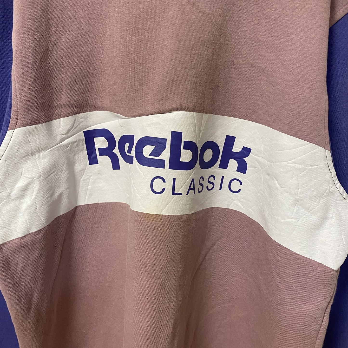古着 used　Reebok　長袖プリントロゴデザインスウェット　トレーナー　クルーネック　ピンク　白　紫　トライカラー　Lサイズ