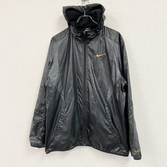 NIKE　ナイキ　マウンテンパーカー/フーディー　黒　ブラック　XLサイズ