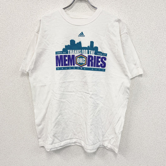 adidas　アディダス　半袖プリントTシャツ　白　ホワイト　XLサイズ