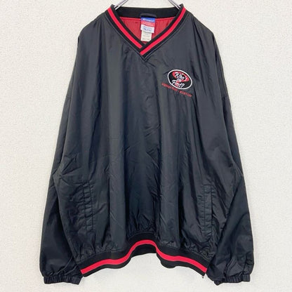 古着 used　Champion　チャンピオン　長袖ナイロンプルオーバー　ワンポイント刺繍　ボストン　黒　2XLサイズ