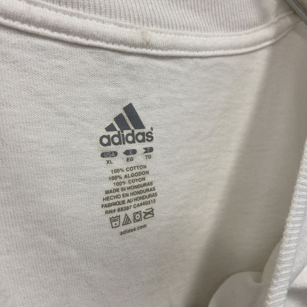 adidas　アディダス　半袖プリントTシャツ　白　ホワイト　XLサイズ