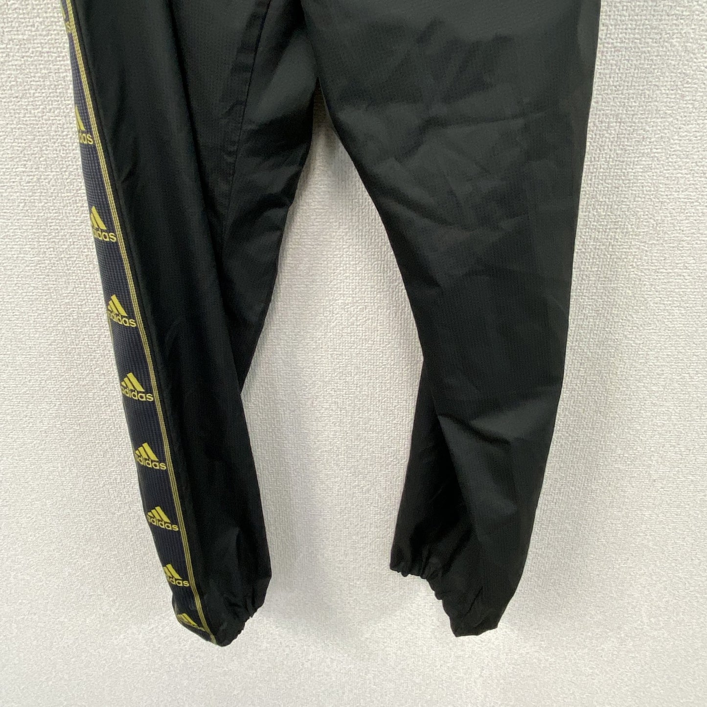 00s　adidas　アディダス　トラックパンツ　ジャージパンツ　ヴィンテージ　黒　ブラック　Lサイズ