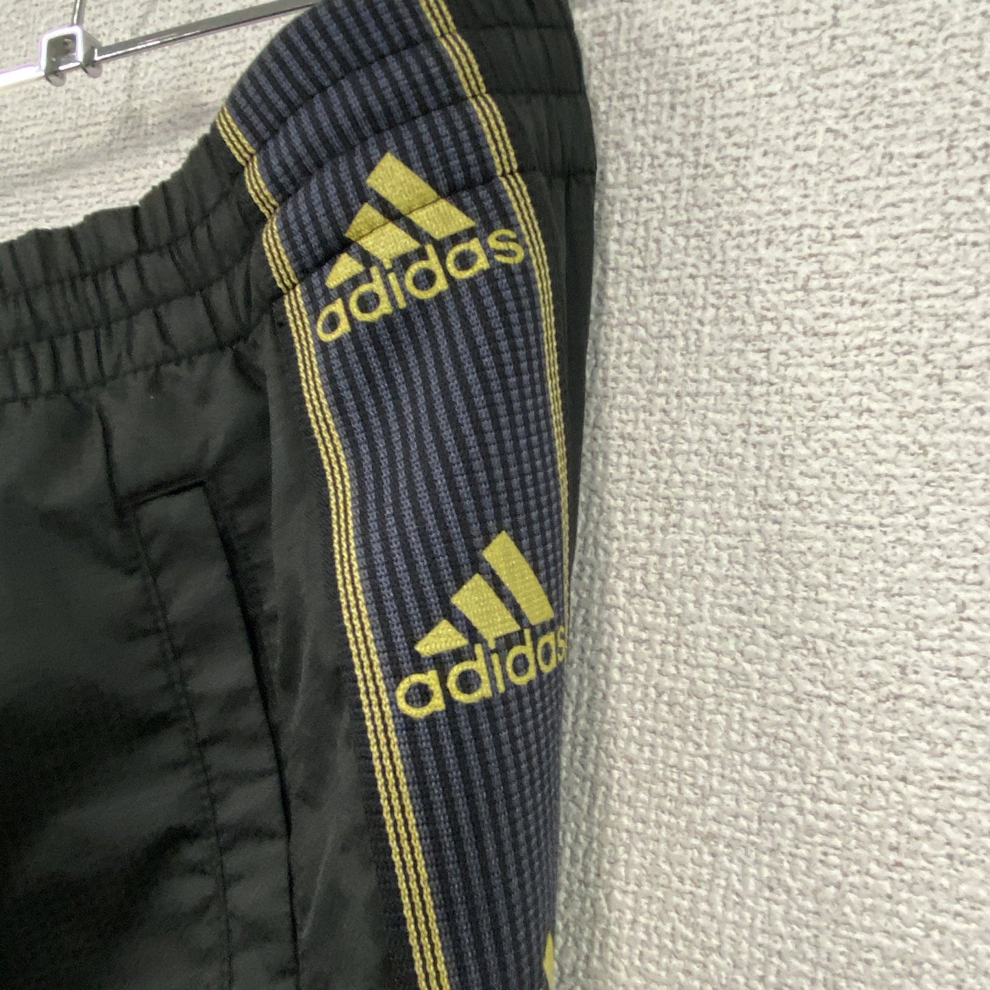 00s　adidas　アディダス　トラックパンツ　ジャージパンツ　ヴィンテージ　黒　ブラック　Lサイズ