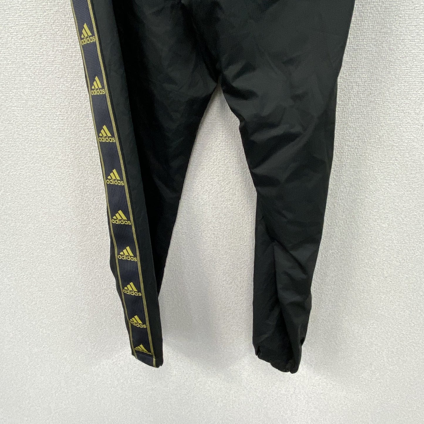 00s　adidas　アディダス　トラックパンツ　ジャージパンツ　ヴィンテージ　黒　ブラック　Lサイズ