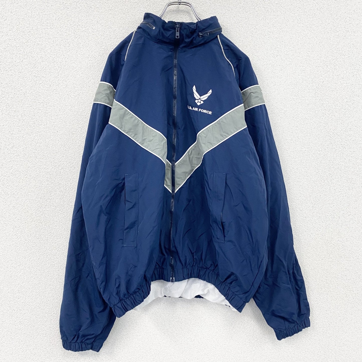 U.S.AIR FORCE　PTU　トレーニングジャケット　ナイロンジャケット　米軍　青　ブルー　Mサイズ