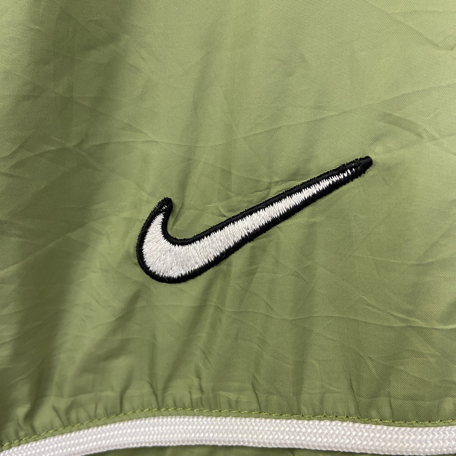 90s　NIKE　ナイキ　プルオーバージャケット　ヴィンテージ　ワンポイント刺繍　緑　XLサイズ
