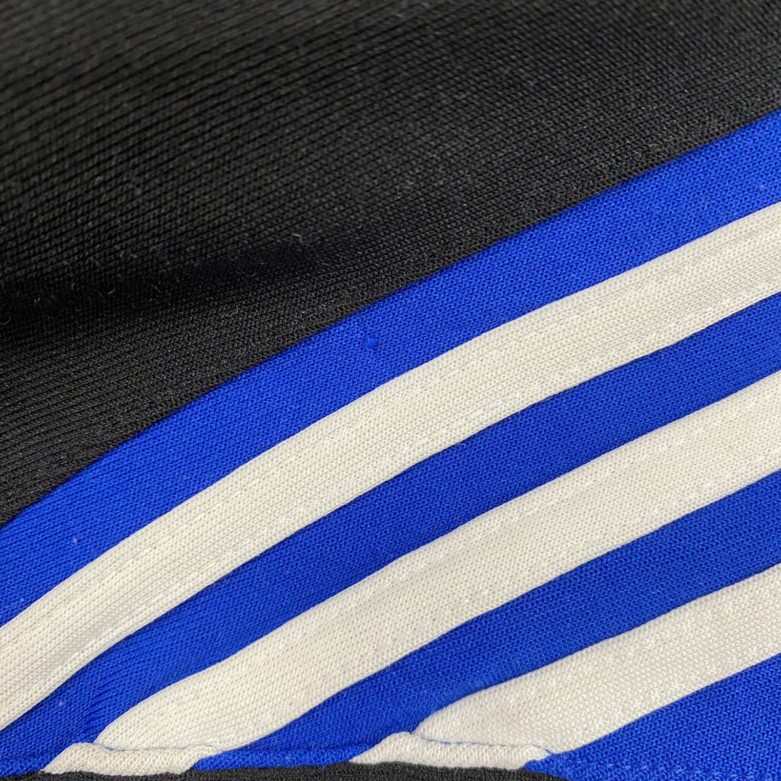 90s　adidas　アディダス　トラックジャケット/ジャージ　ヴィンテージ　刺繍ロゴ　青　ブルー　XLサイズ