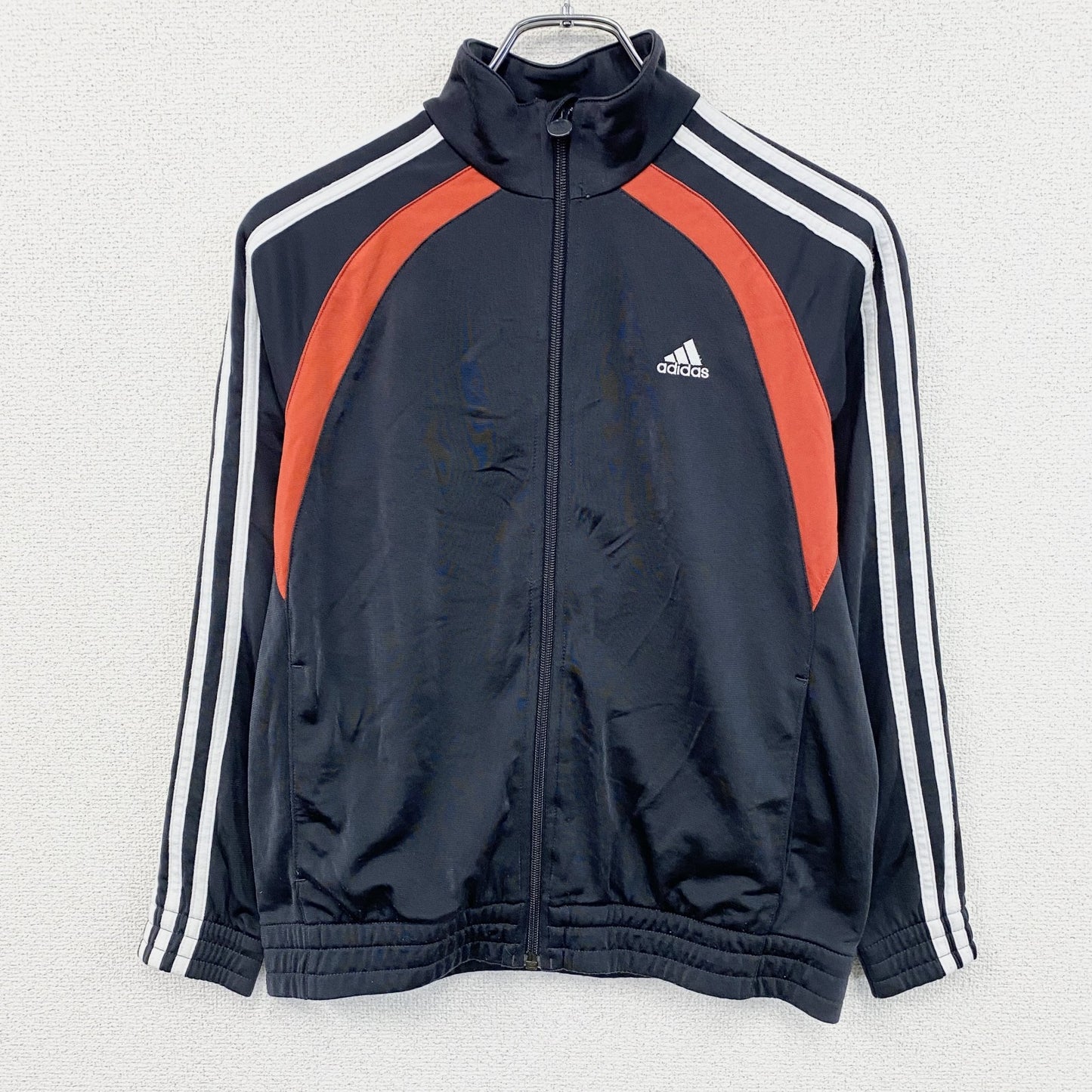 adidas　アディダス　トラックジャケット/ジャージ　パフォーマンスロゴ　黒　ブラック　