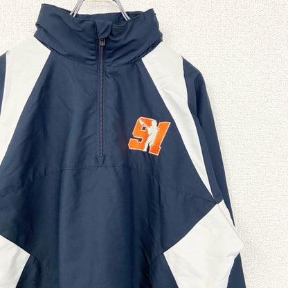 古着 used　Champion　チャンピオン　長袖ハーフジップナイロンジャケット　ワンポイント刺繍　ラクロス　Mサイズ