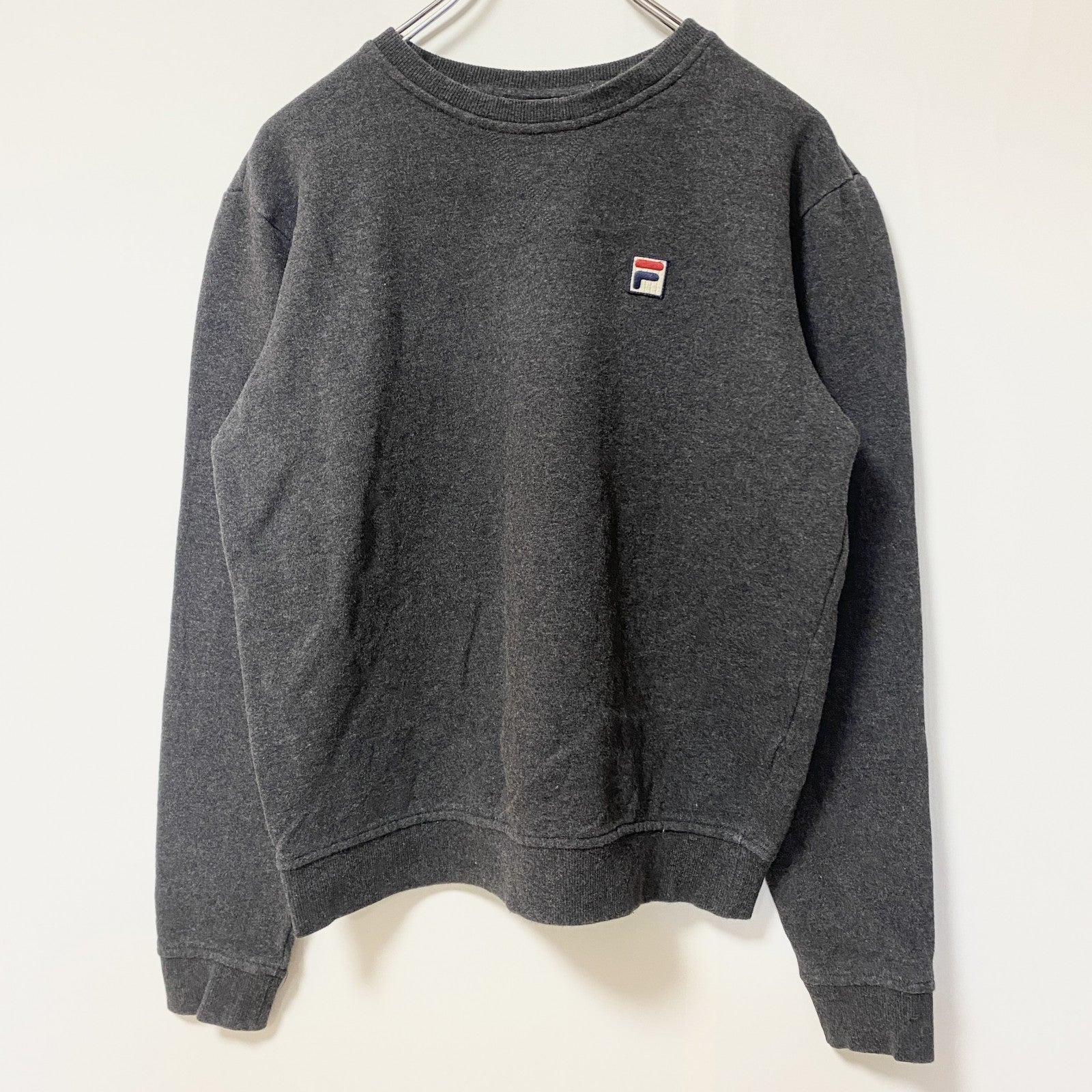 FILA　フィラ　スウェット/トレーナー　刺繍ロゴ　ワンポイント　スポーツミックス　ビッグシルエット　ダークグレー　Lサイズ