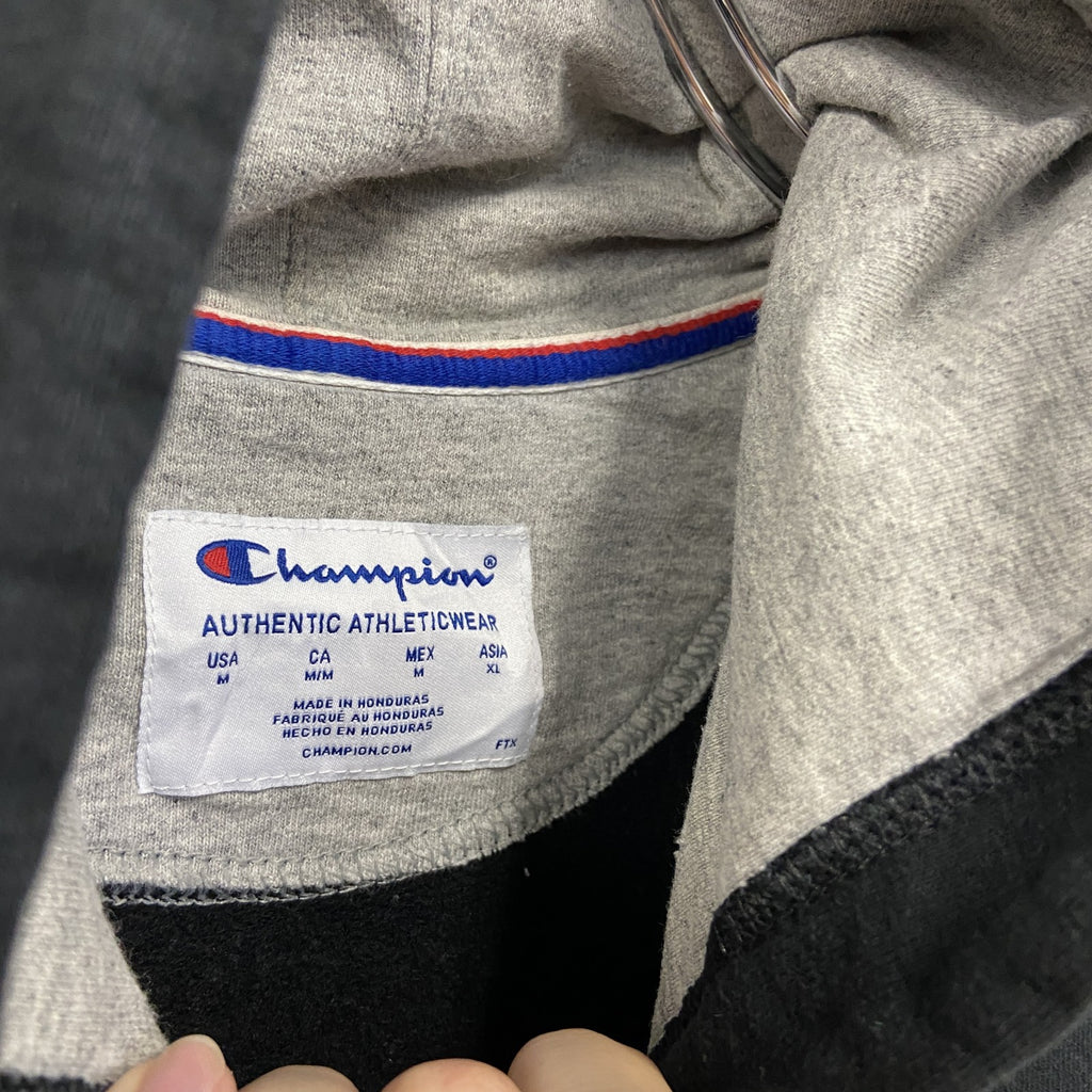 champion　チャンピオン　スウェットパーカー/フーディー　黒　ブラック　Mサイズ