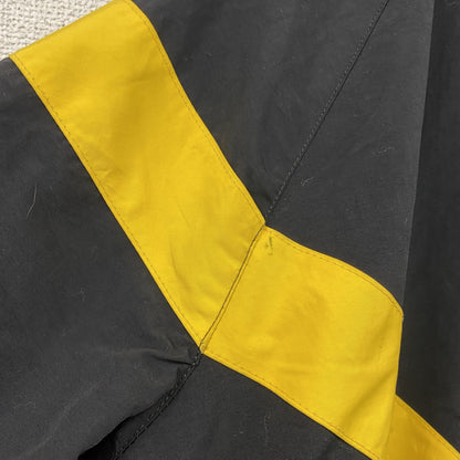 U.S.ARMY　トレーニングジャケット　ナイロンジャケット　ミリタリー　米軍　黒　ブラック