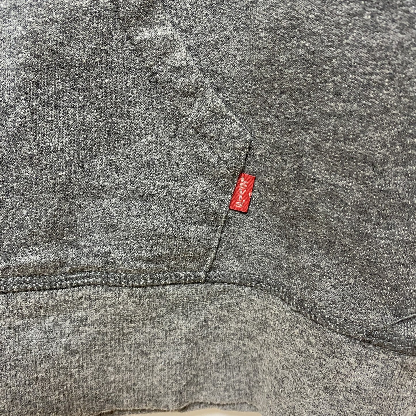古着 used Levi’s リーバイス　長袖ビックポイントロゴデザインパーカー　フーディースウェット　グレー　Mサイズ