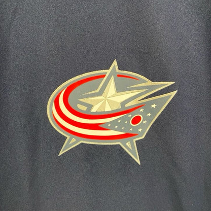 古着 used　adidas　アディダス　NHL　長袖プリントナイロンジャケット　BLUE JACKETS　ネイビー　2XLサイズ