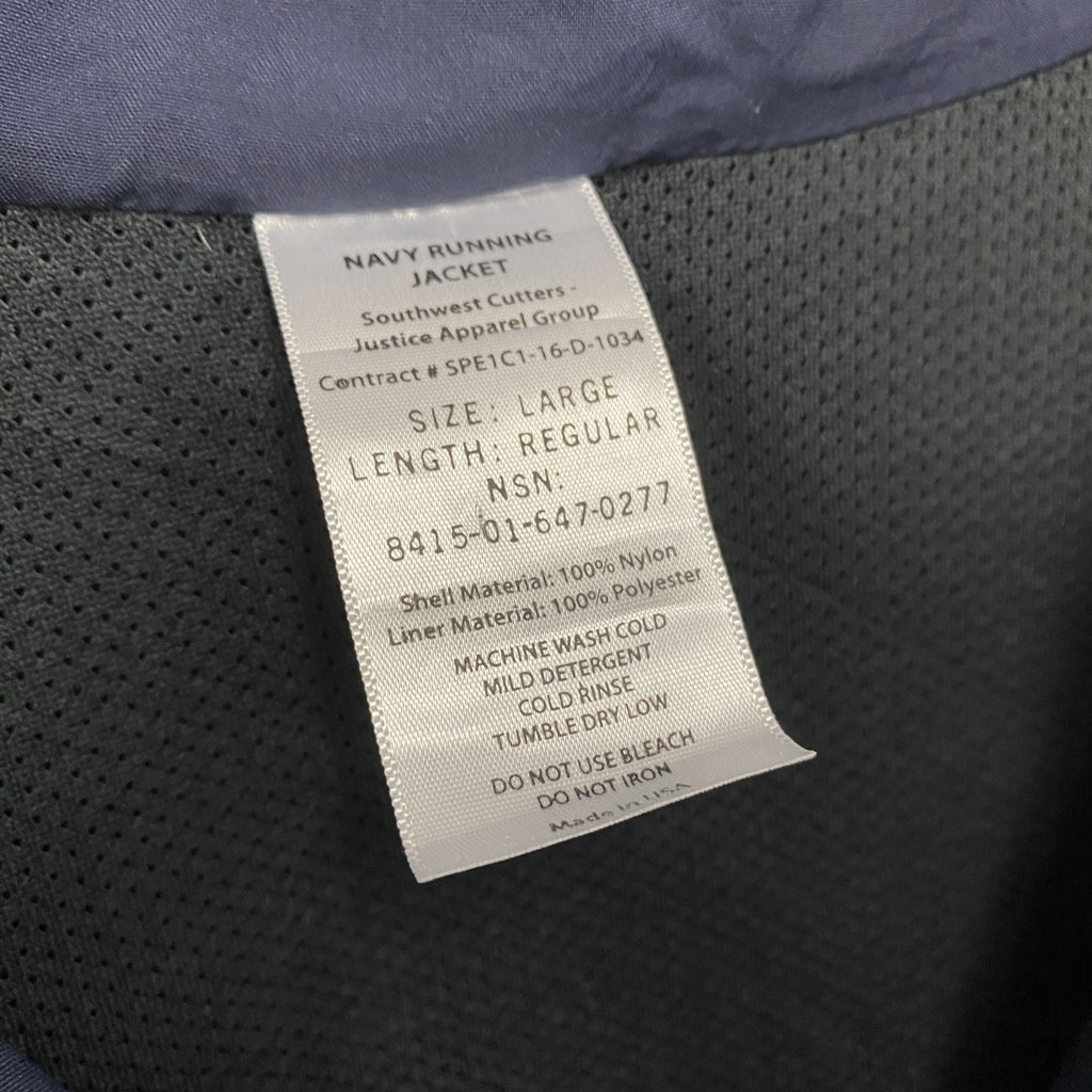 U.S.NAVY　RUNNING JACKET　ナイロンジャケット　ミリタリー　米軍　デカロゴ　紺　ネイビー　Lサイズ