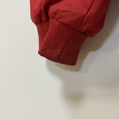 古着 used　ウィスコンシン大学　長袖カレッジ刺繍ブルゾン　ナイロンジャケット　アウター　レトロデザイン　赤　Lサイズ