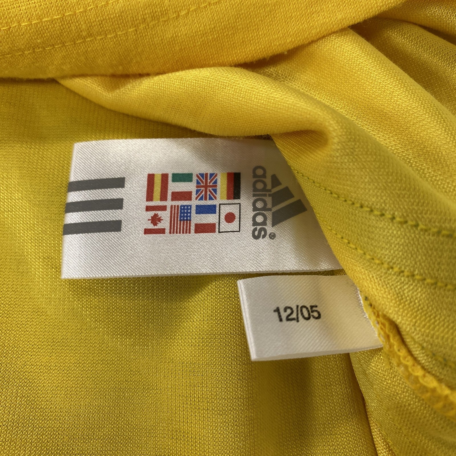 00s　adidas　アディダス　ハーフジップ半袖プルオーバー　ヴィンテージ　黄色　イエロー　Lサイズ
