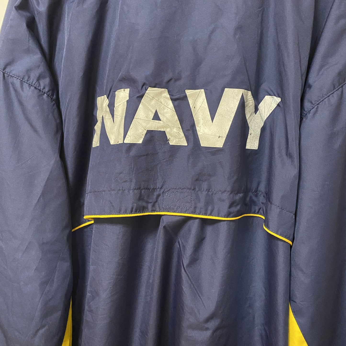 古着 used　SOFFE　NAVY　アメリカ海軍　米軍　長袖ナイロンジャケット　アウター　ワンポイント　ネイビー　XLサイズ