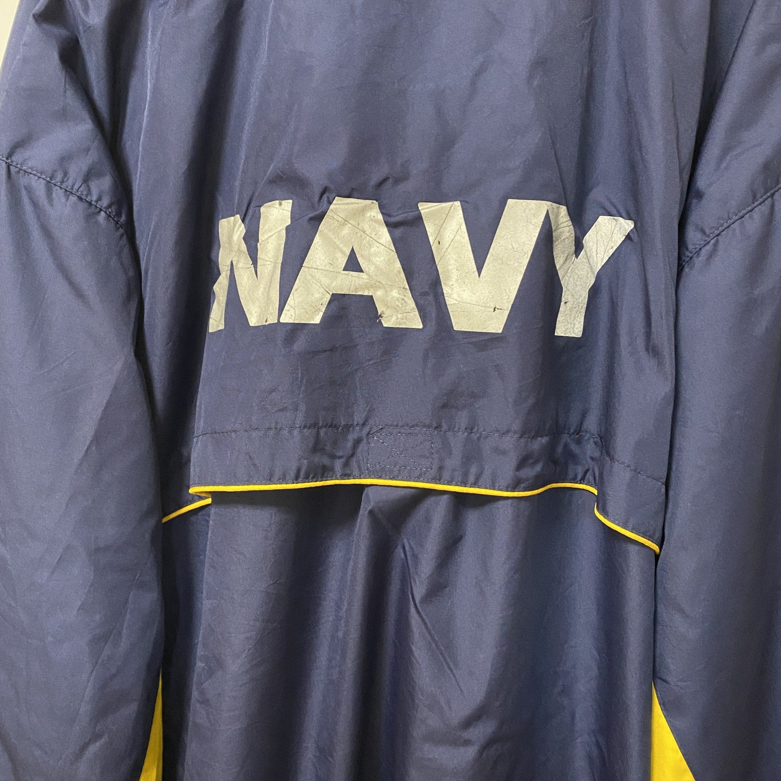 古着 used　SOFFE　NAVY　アメリカ海軍　米軍　長袖ナイロンジャケット　アウター　ワンポイント　ネイビー　XLサイズ