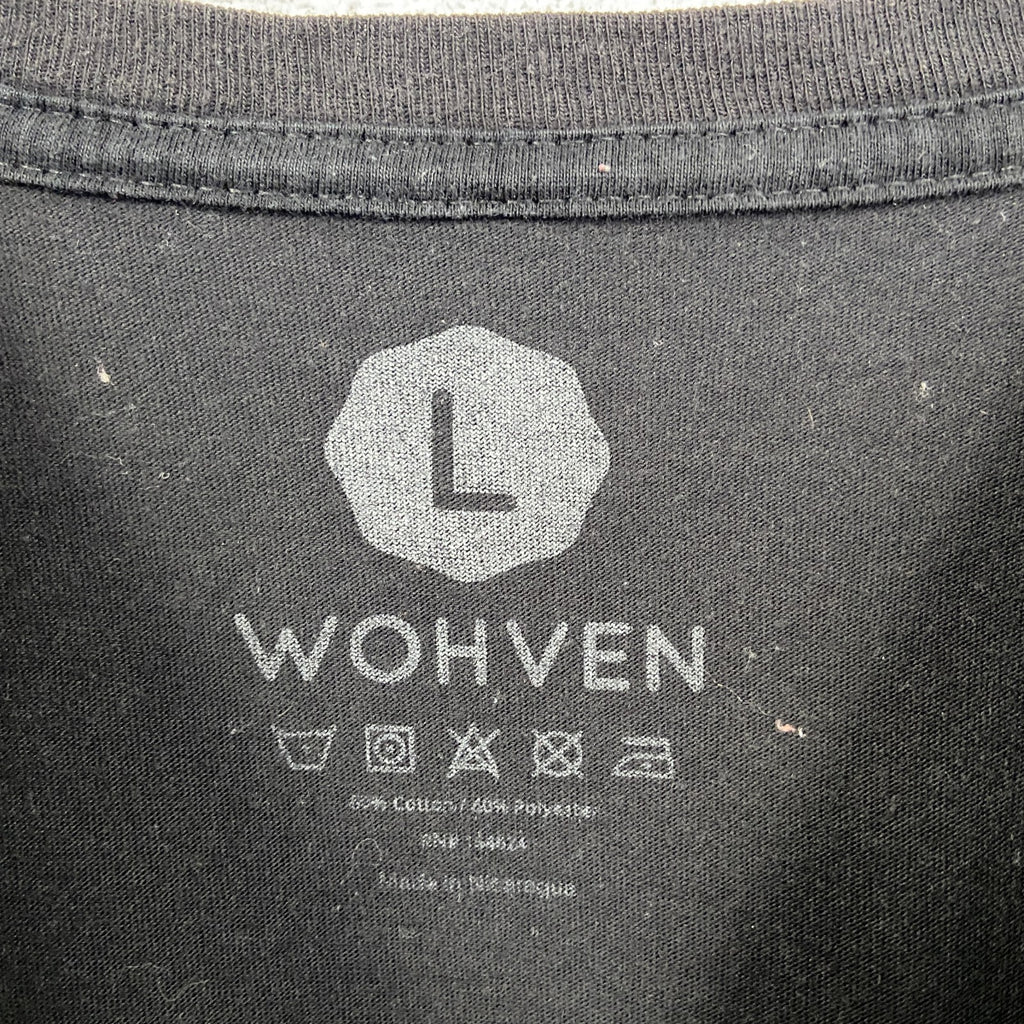古着 used　WOHVEN　半袖デザインプリントTシャツ　グラフィック　クルーネック　黒　ブラック　春夏服　Lサイズ