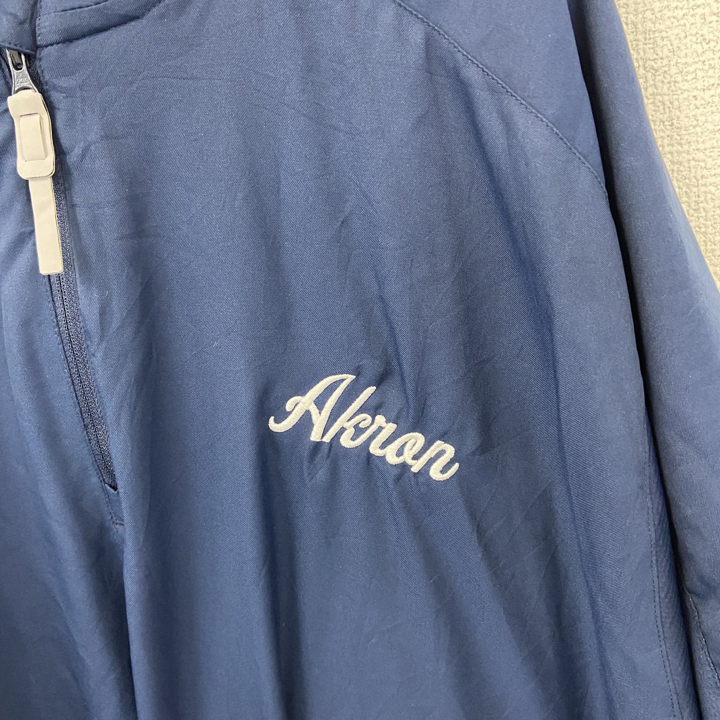 古着 used　adidas アディダス　半袖ハーフジップナイロンプルオーバー　ワンポイント刺繍　ビックシルエット　3XLサイズ