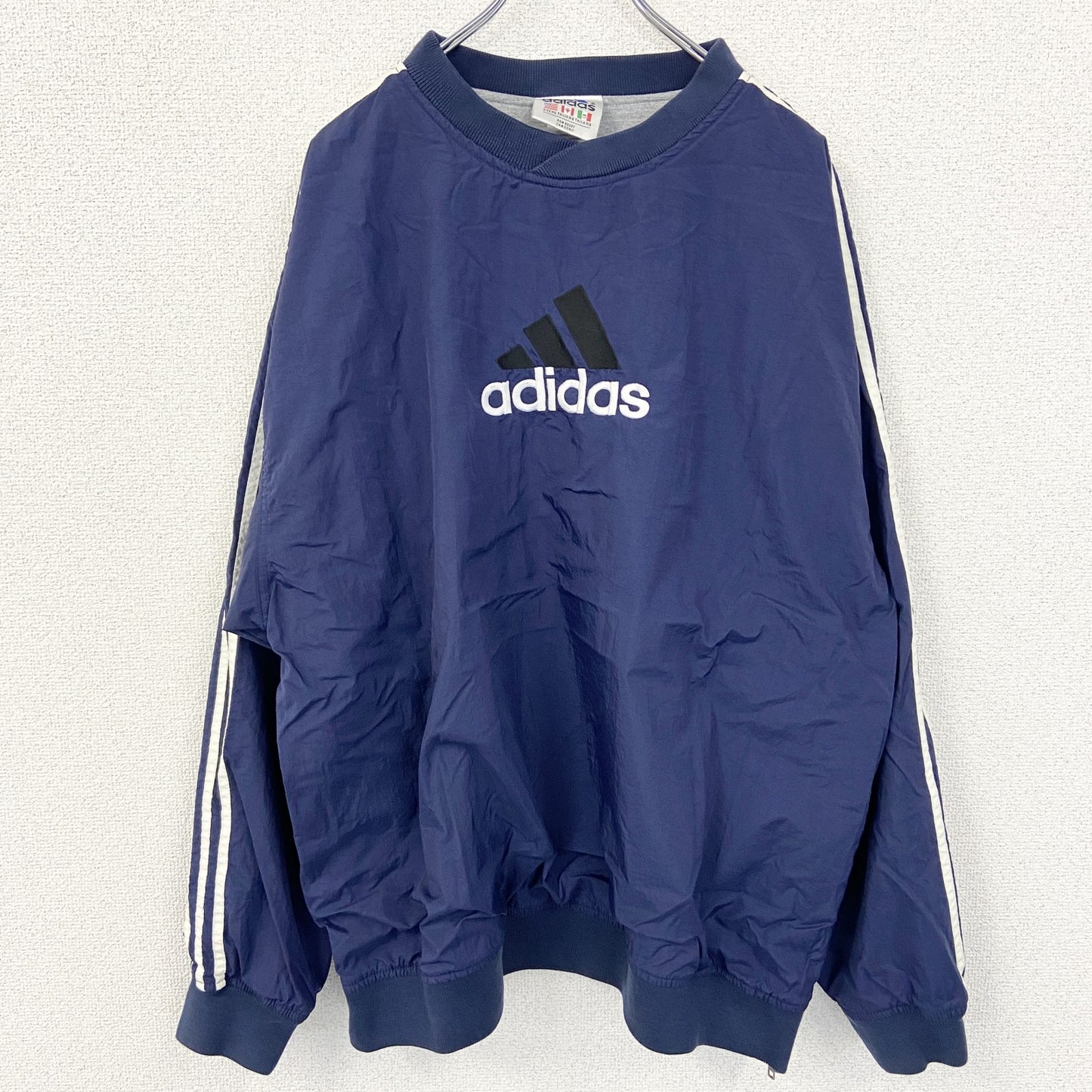 古着 used　adidas アディダス　90s　長袖ナイロンプルオーバー　Vネック　ウォームアップウェア　ネイビー　Lサイズ