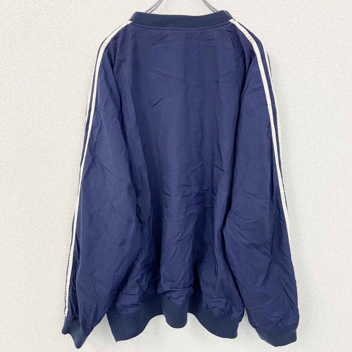 古着 used　adidas アディダス　90s　長袖ナイロンプルオーバー　Vネック　ウォームアップウェア　ネイビー　Lサイズ
