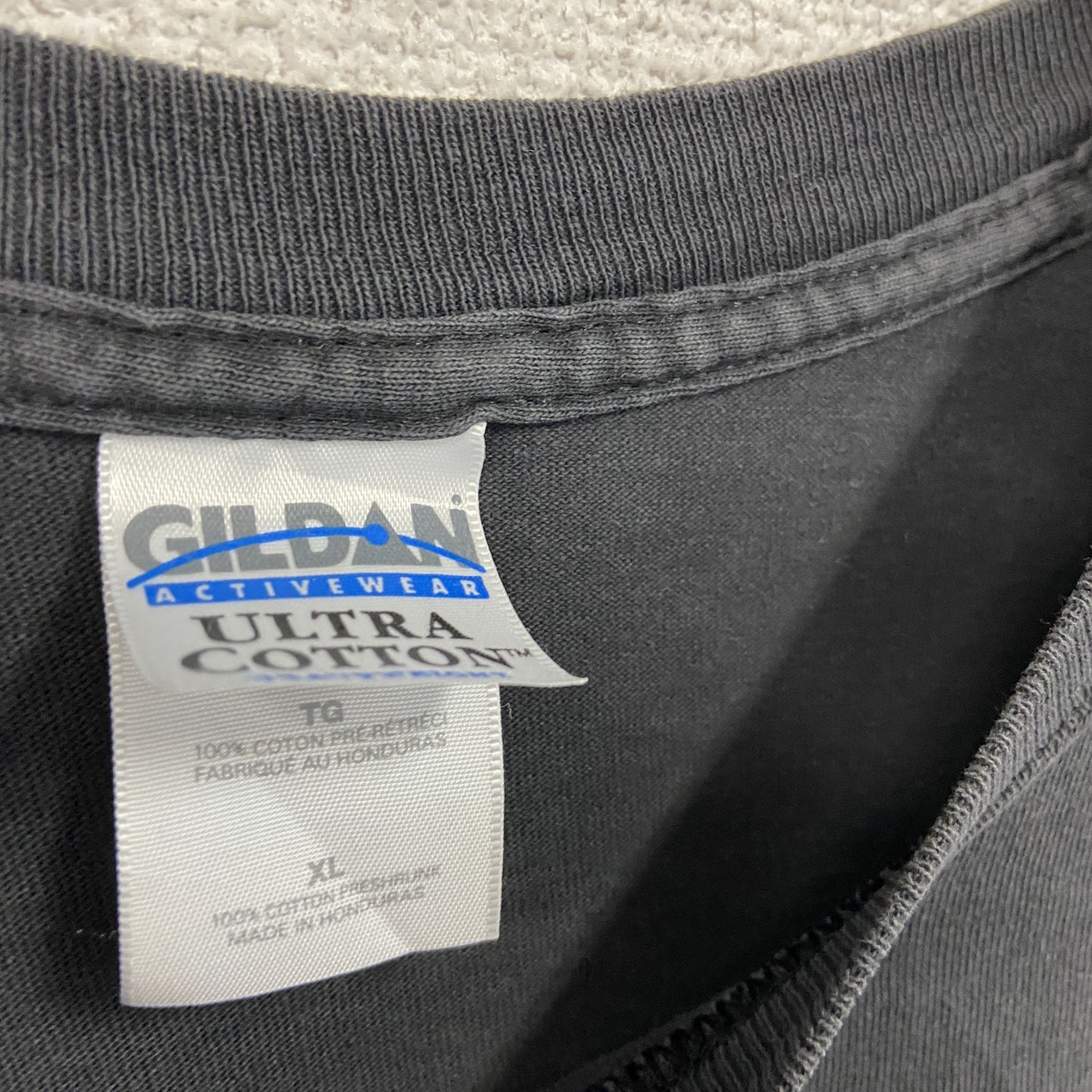 GILDAN　ギルダン　半袖プリントＴシャツ　黒　ブラック　XLサイズ